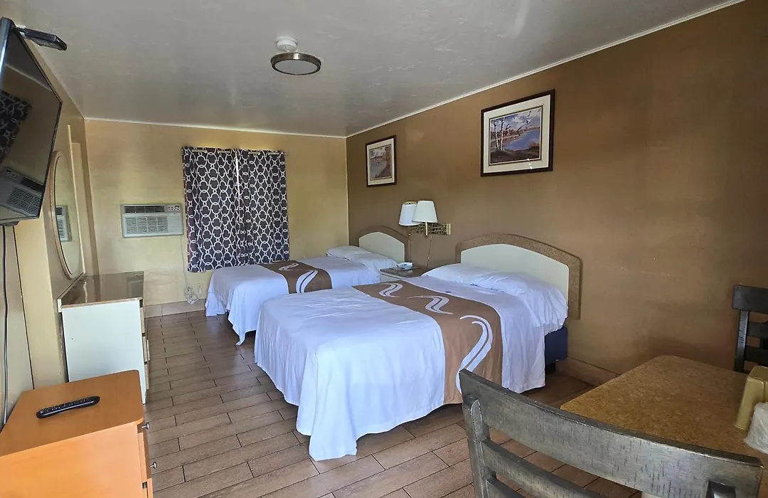 Golf View Motel-1